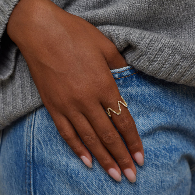 Nancy Diamond Wave Band