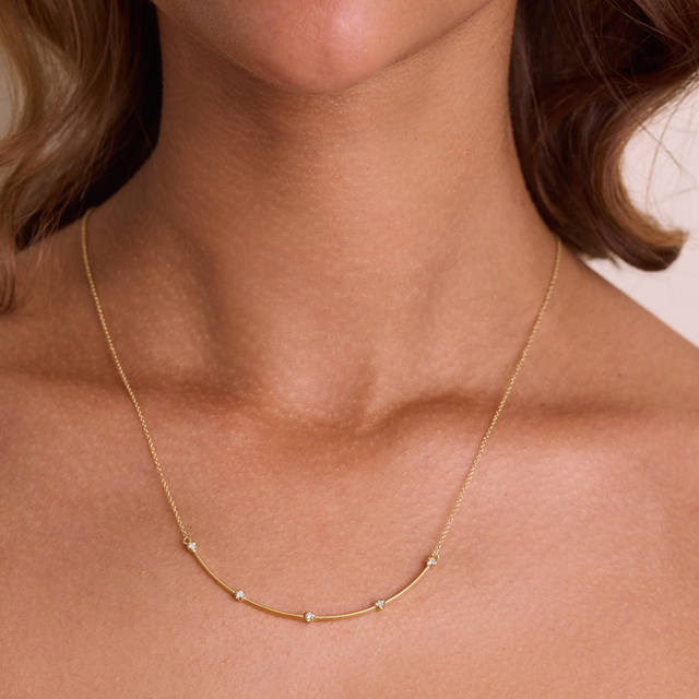Illusion Set Diamond Long Curved Stick Necklace