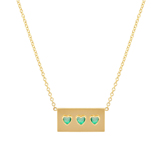 Ellen Plate with 3 Heart-Cut Emerald Detail Necklace