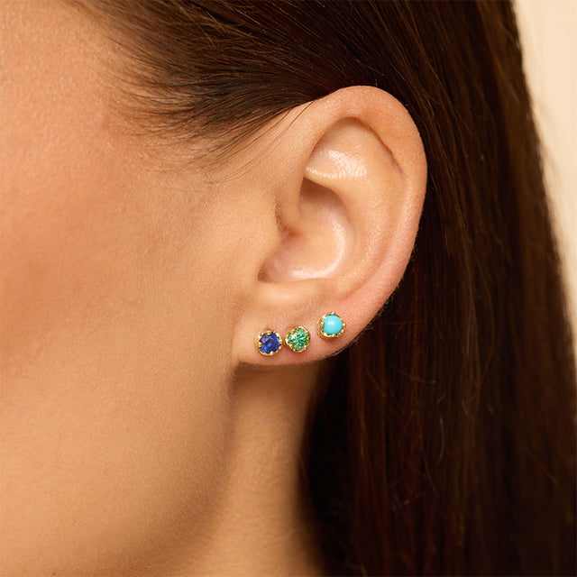 Small Illusion Set Sapphire Studs