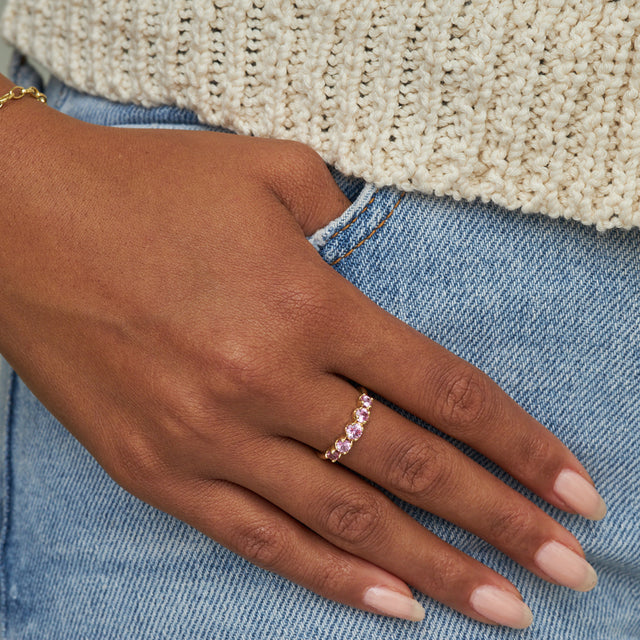 Pink Sapphire Graduated Ring