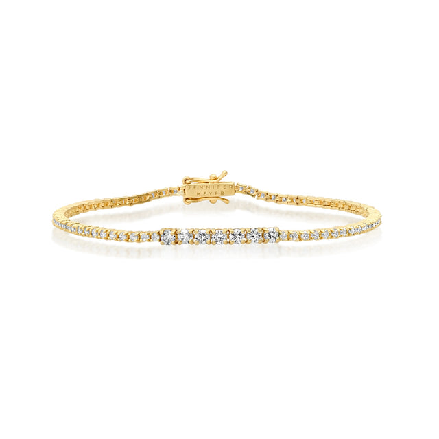 4-Prong Diamond Tennis Bracelet with Large Diamond Accent