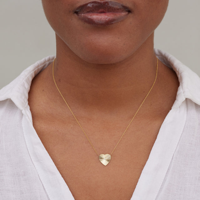 Mini 70's Heart Necklace With Diamond Accent